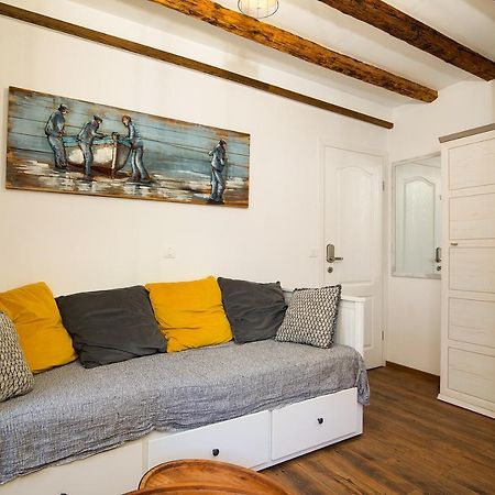Appartement Domus Maximus à Pula Extérieur photo