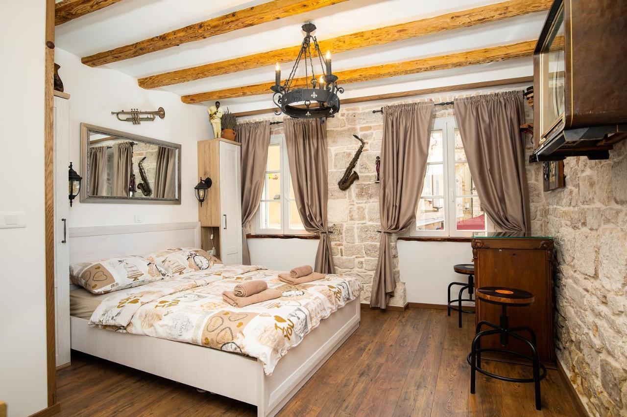 Appartement Domus Maximus à Pula Extérieur photo