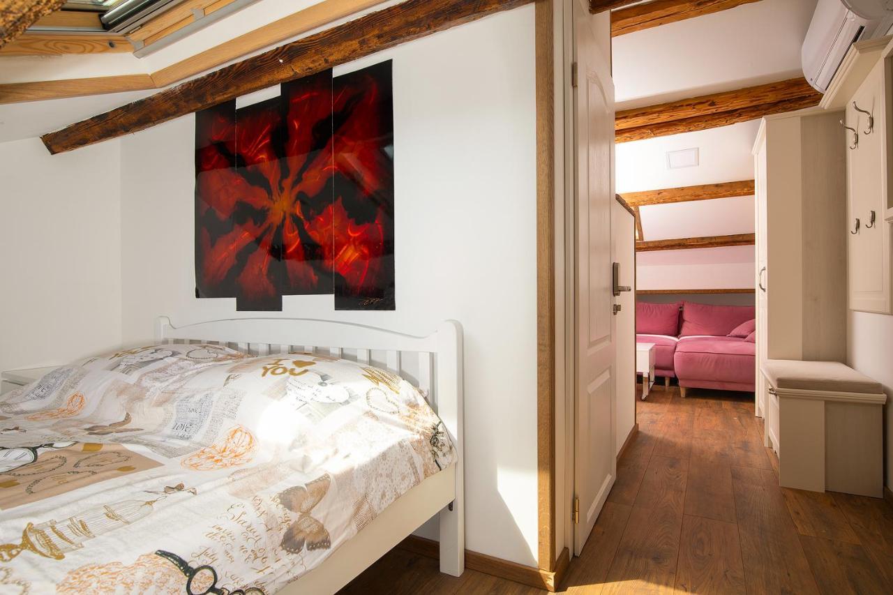 Appartement Domus Maximus à Pula Extérieur photo