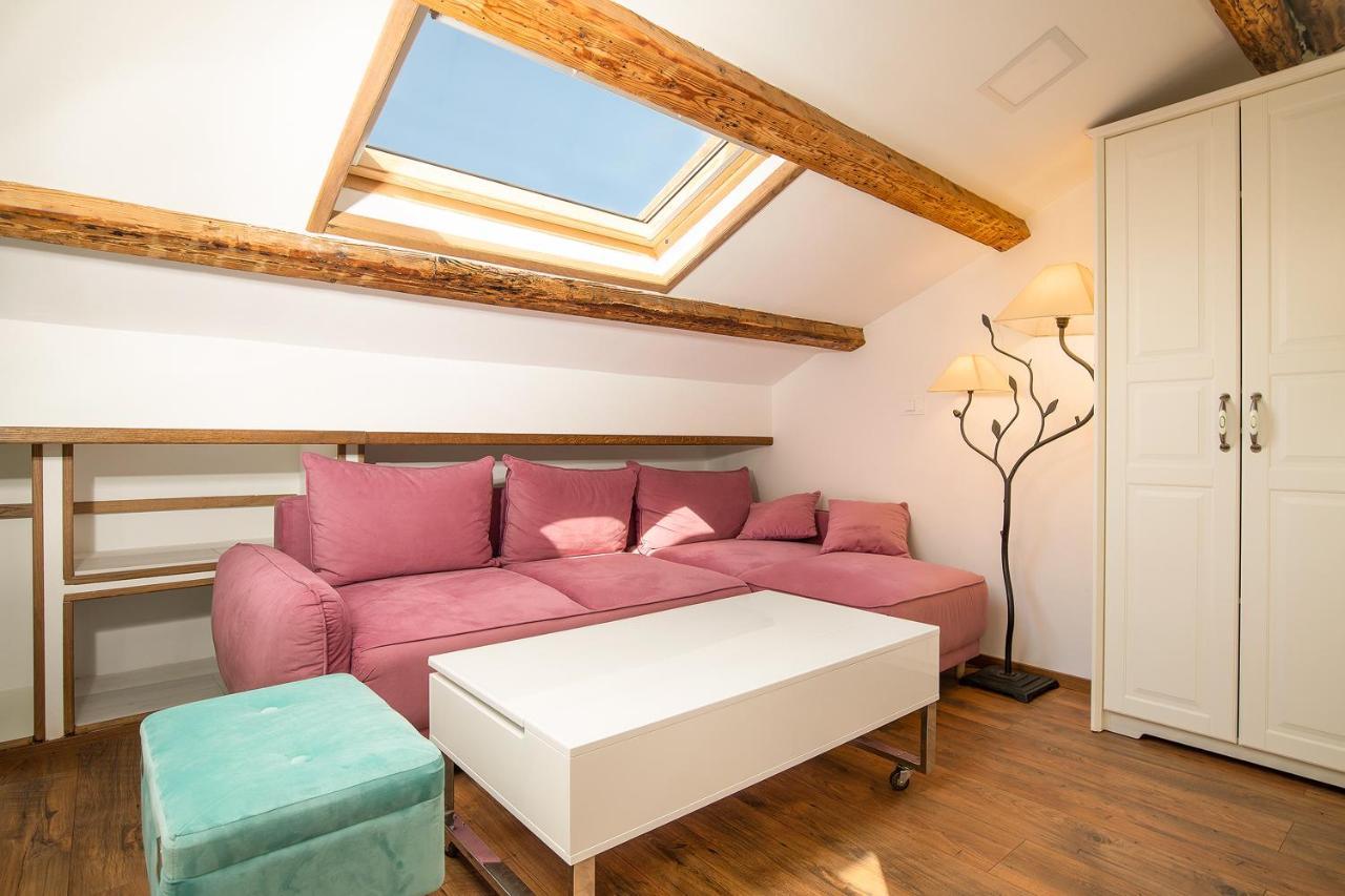 Appartement Domus Maximus à Pula Extérieur photo