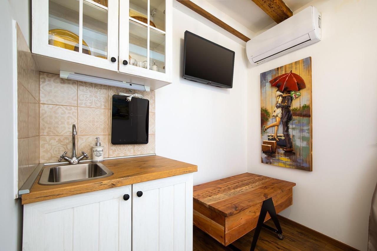 Appartement Domus Maximus à Pula Extérieur photo