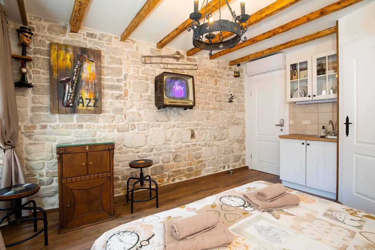 Appartement Domus Maximus à Pula Extérieur photo